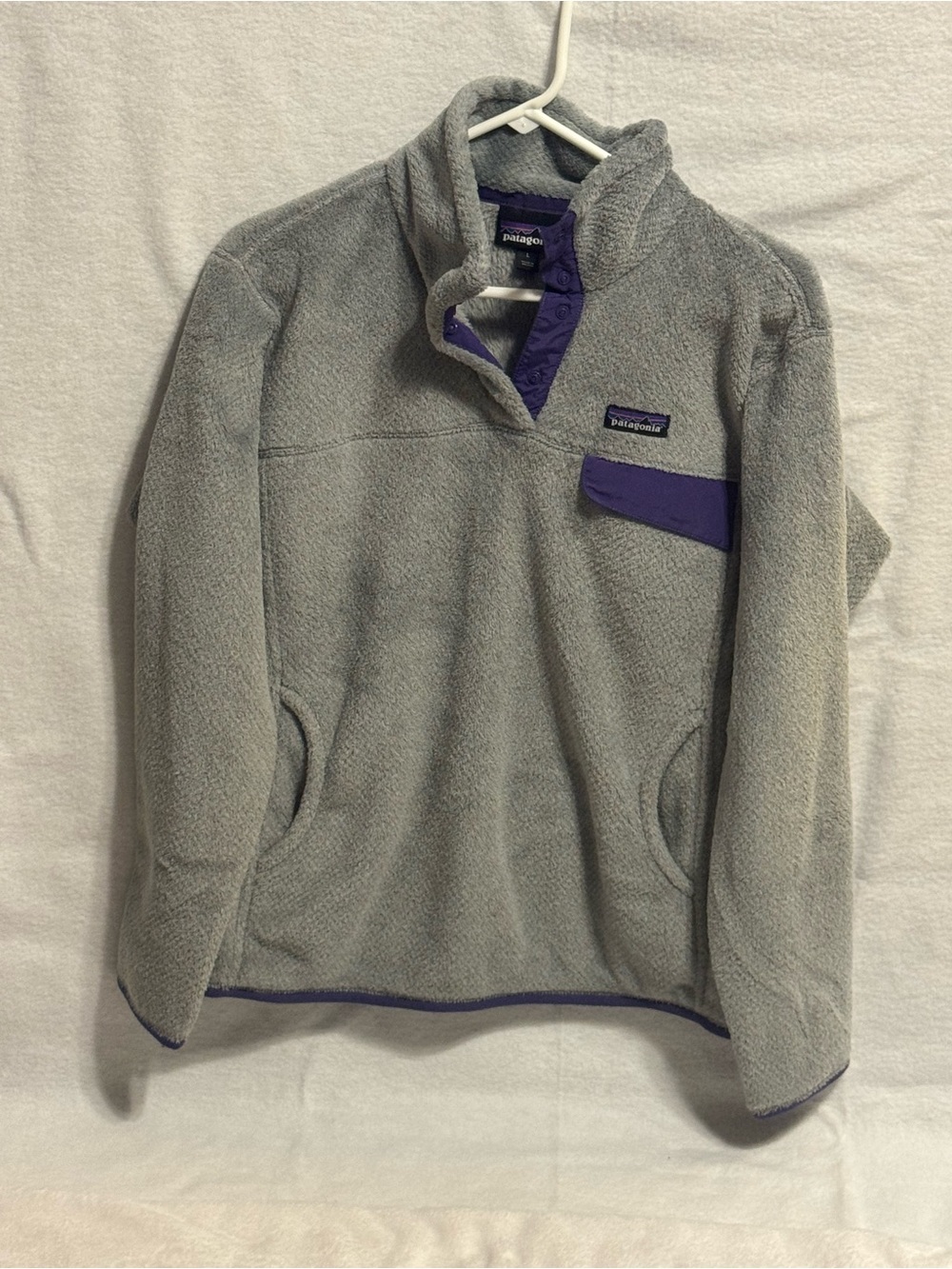Patagonia Women's Gray Fleece Pullover with Purple Accents
